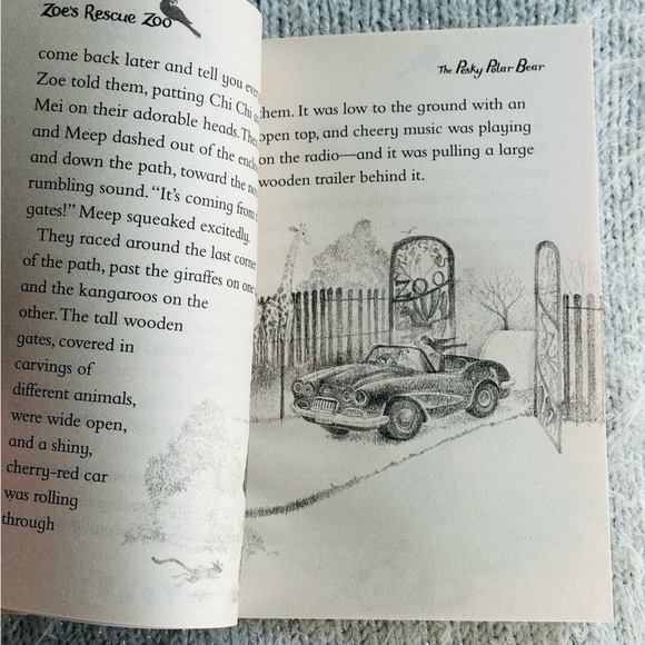 Set of 2 Zoe’s Rescue Zoo 🐘🐻‍❄️ Amelia Cobb Scholastic Paperback Chapter Books - Picture 6 of 8